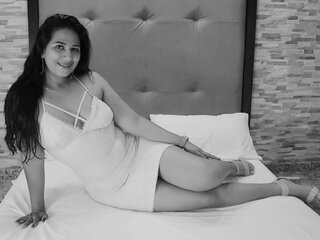 SaraTrixie show recorded