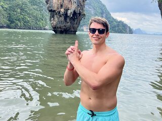 ZacWhite jasmin pics